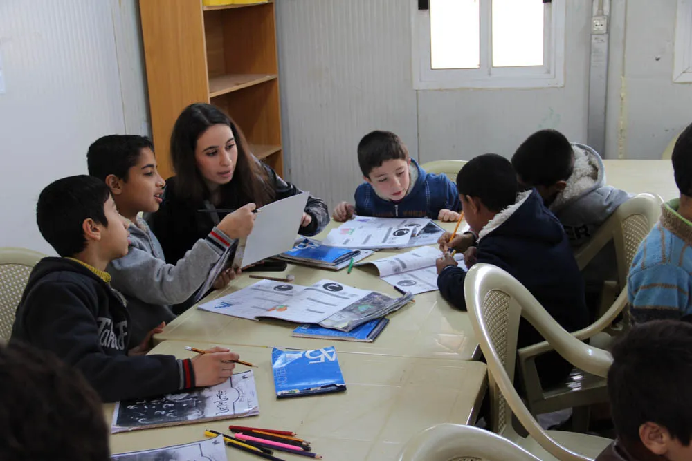 Children reading books